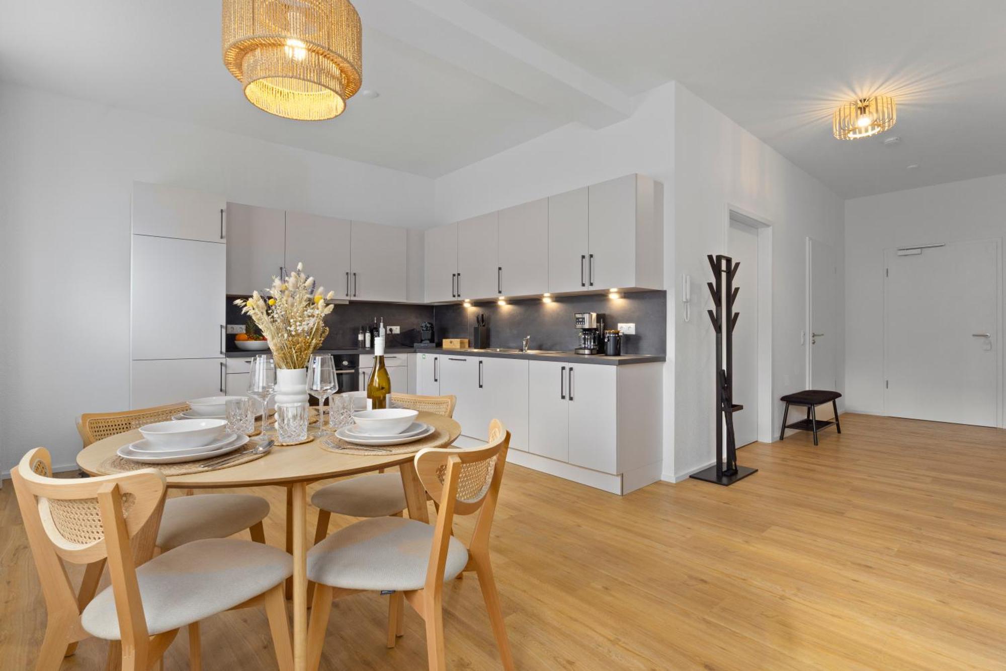 Charmante Design-Apartments In Top Lage - Naehe Altstadt - Parkplaetze - Netflix 바트크로이즈나흐 외부 사진