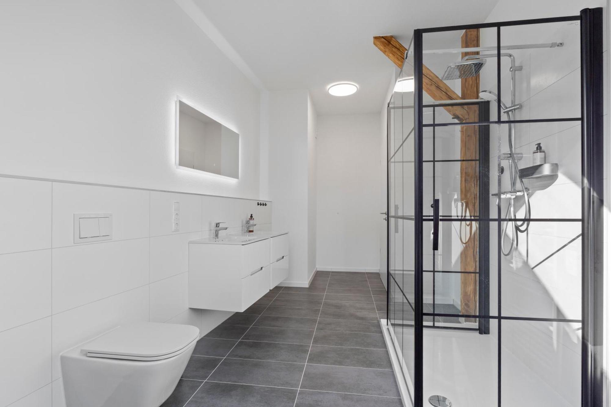 Charmante Design-Apartments In Top Lage - Naehe Altstadt - Parkplaetze - Netflix 바트크로이즈나흐 외부 사진